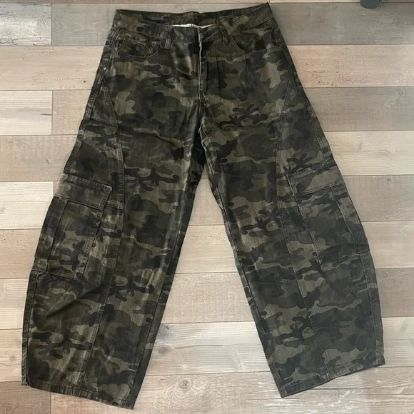 Baggy Cargo men’s Camouflage Wide Leg Pants -new in bag -100%cotton camo Large - Picture 3 of 7